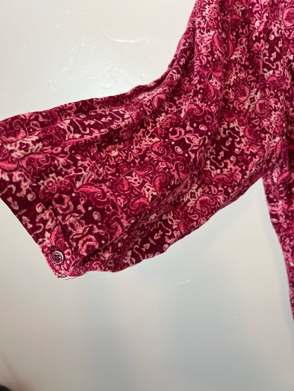 Croft & Barrow Pink Patterned V-Neck Women's Top Size 1X Boho - Picture 6 of 6
